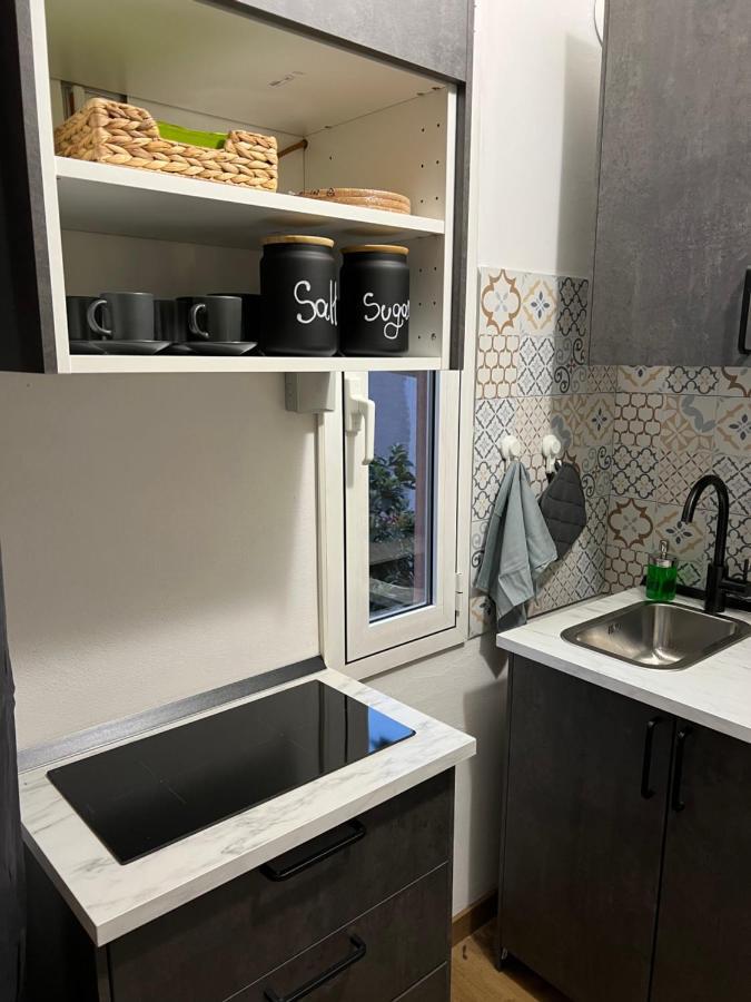 Stylish Apartment 3 Km Away From Duomo - Netflix, Wi-Fi, All Comforts Included Milan Exterior photo