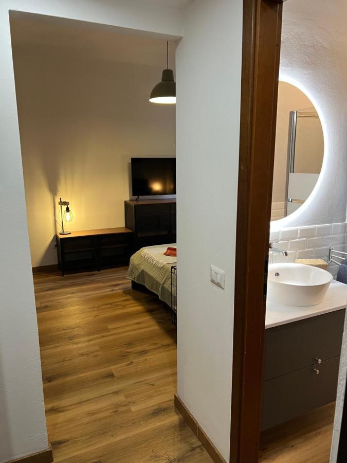 Stylish Apartment 3 Km Away From Duomo - Netflix, Wi-Fi, All Comforts Included Milan Exterior photo